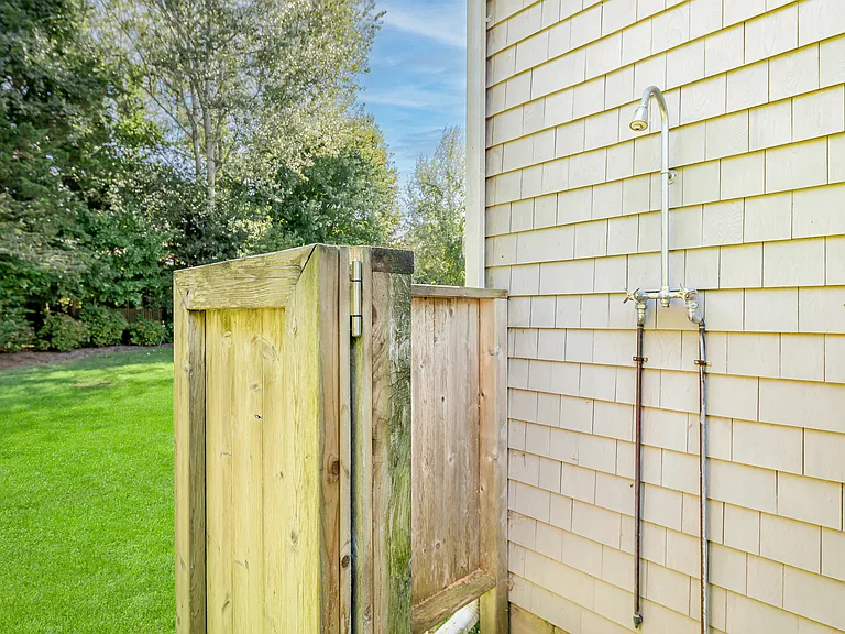 31 Roberts Ln — Photo 24
