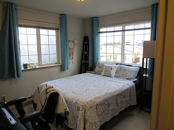 2nd image of 11326 3rd Ave NE APT 203