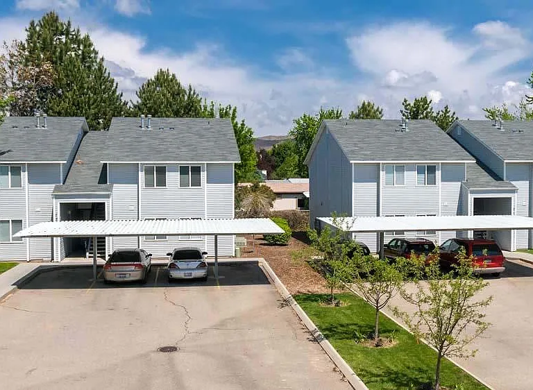 7220 Bunch Ct — Photo 1