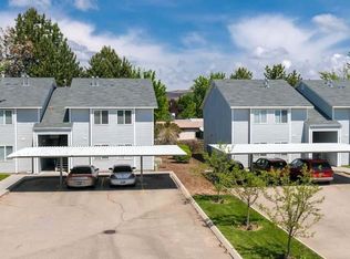 7220 Bunch Ct, Garden City, ID 83714