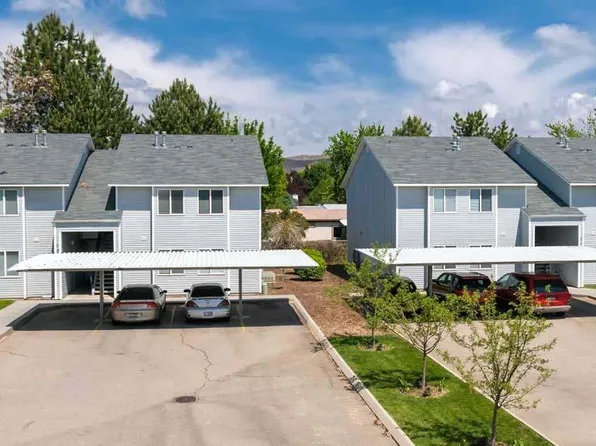 7220 Bunch Ct, Garden City, ID 83714