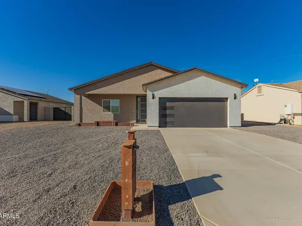 9474 W TINAJAS Drive, Arizona City, AZ 85123