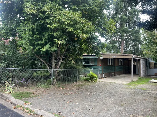 2011 Harbor Dr, Springfield, OR 97477