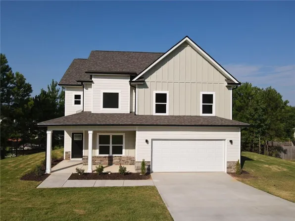215 Heathwood Dr, Macon, GA 31206