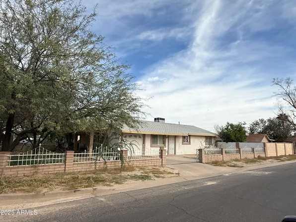 8447 S 8TH Place, Phoenix, AZ 85042