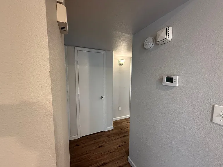 3701 Colonial Dr #201 — Photo 15