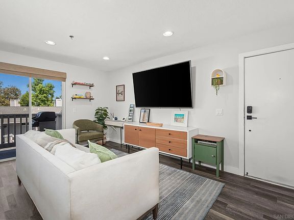 5th image of 103 Mangano Cir