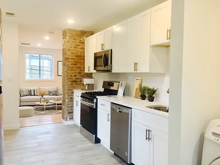 224 N Fullerton Ave #B — Photo 9