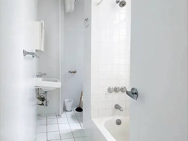 185 Mulberry St #13 — Photo 6