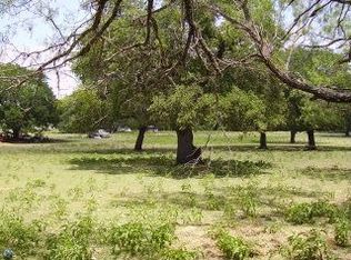 806 Vestal Dr, Fredericksburg, TX 78624