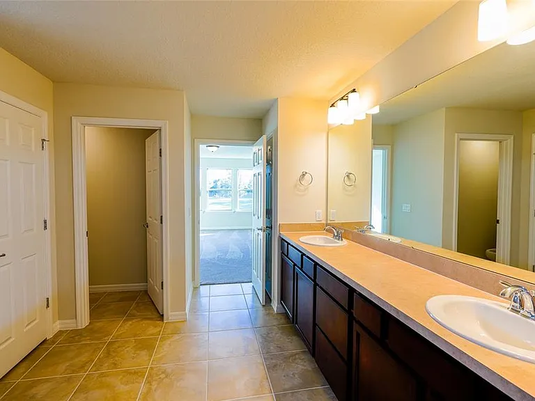 2779 Matera Dr — Photo 8
