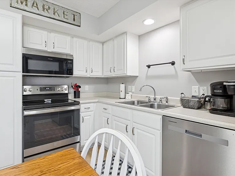 522 Orchard Valley Way — Photo 4