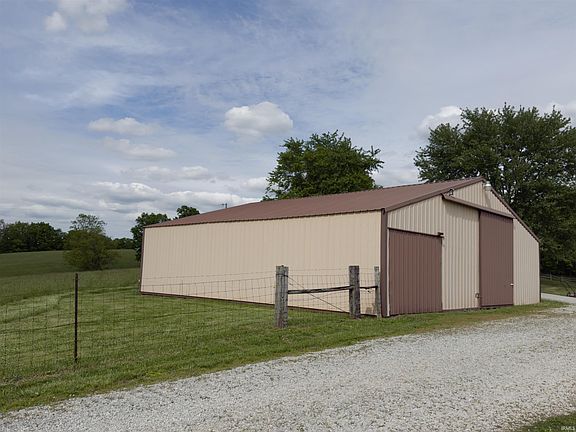 5th image of 1300 Old Farm Rd