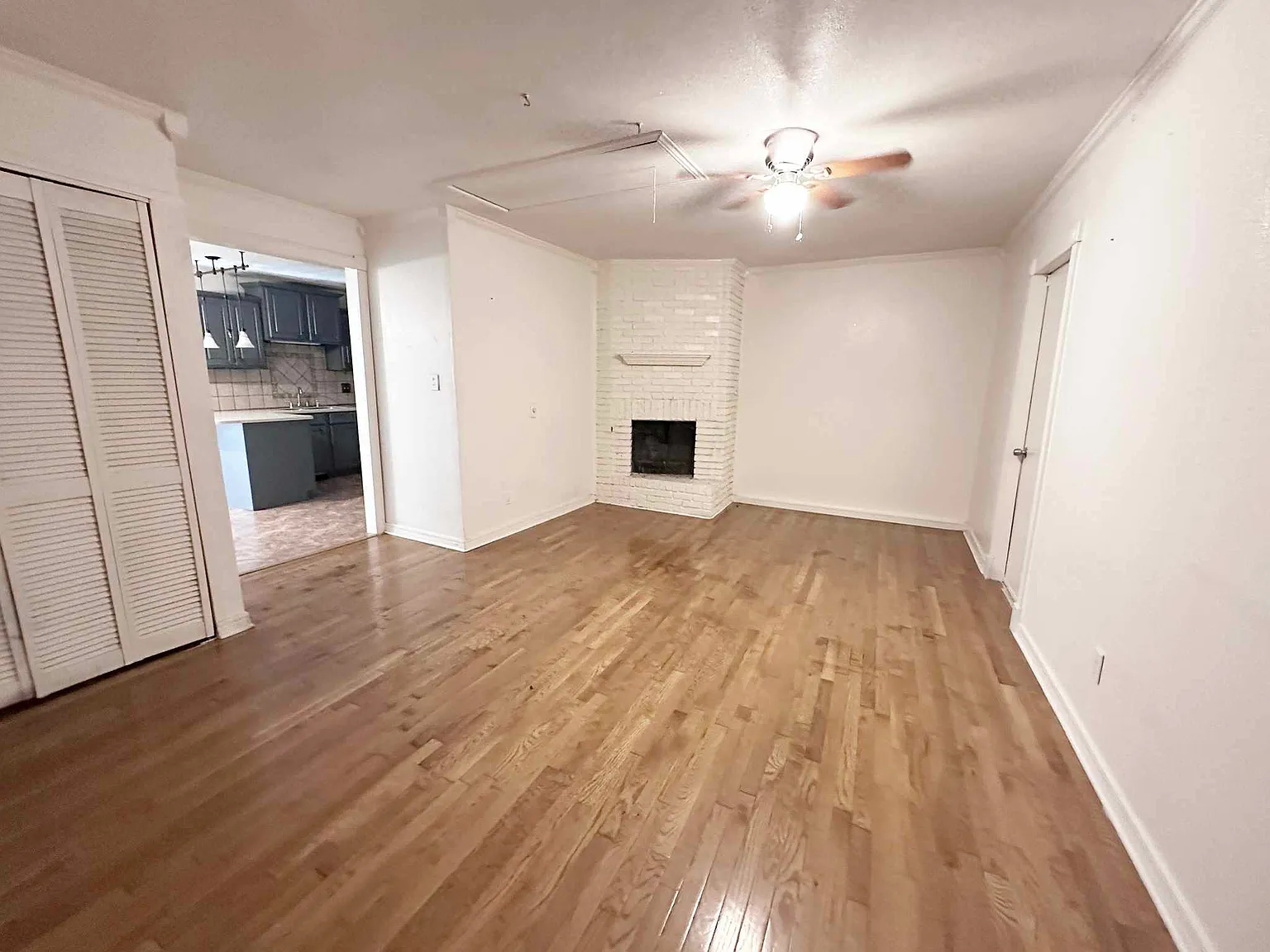 4 bed, 2.5 bath, 2013 sqft, $1,650 — Photo 3
