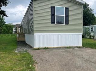 5118 A Holly Rd, Mount Pleasant, PA 15666