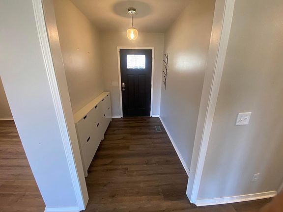 2nd image of 1006 S Edgemoor Dr