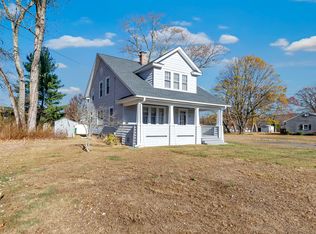38 Wakeley St, Shelton, CT 06484
