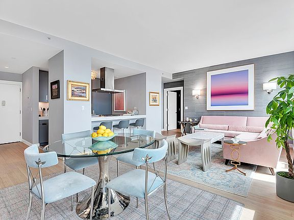 3rd image of 450 W 17th St APT 2506