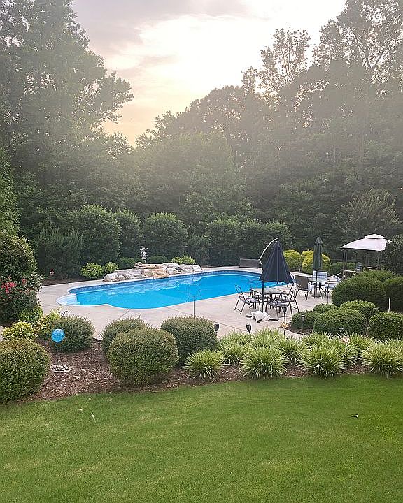 2nd image of 2362 Hickory Forest Dr