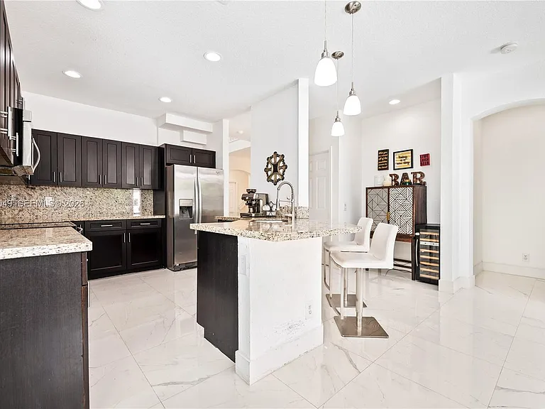 445 Conservation Dr — Photo 10