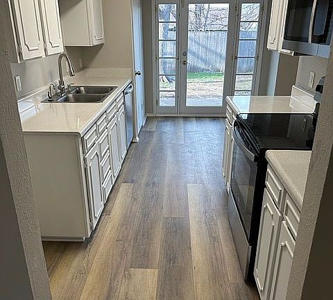5th image of 512 Annapolis Dr
