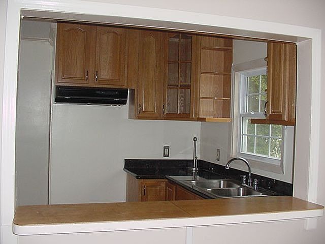 2nd image of 9809 Thermal St