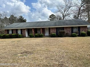 1209 N 32nd Ave, Hattiesburg, MS 39401