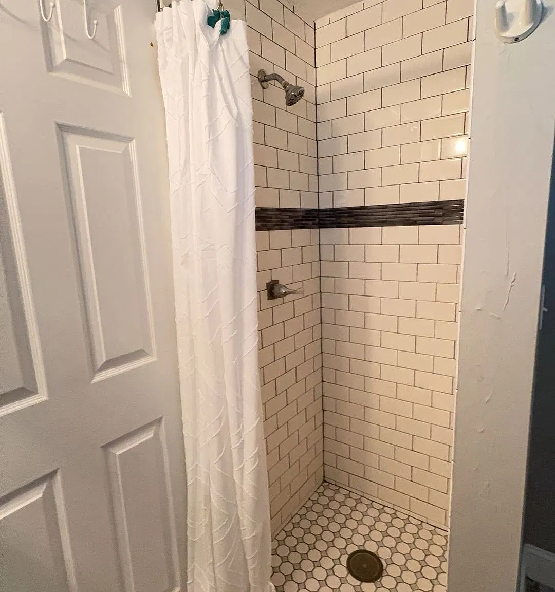 1 bed, 560 sqft, $1,600 — Photo 3