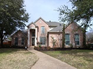 916 Stratford Dr, Southlake, TX 76092