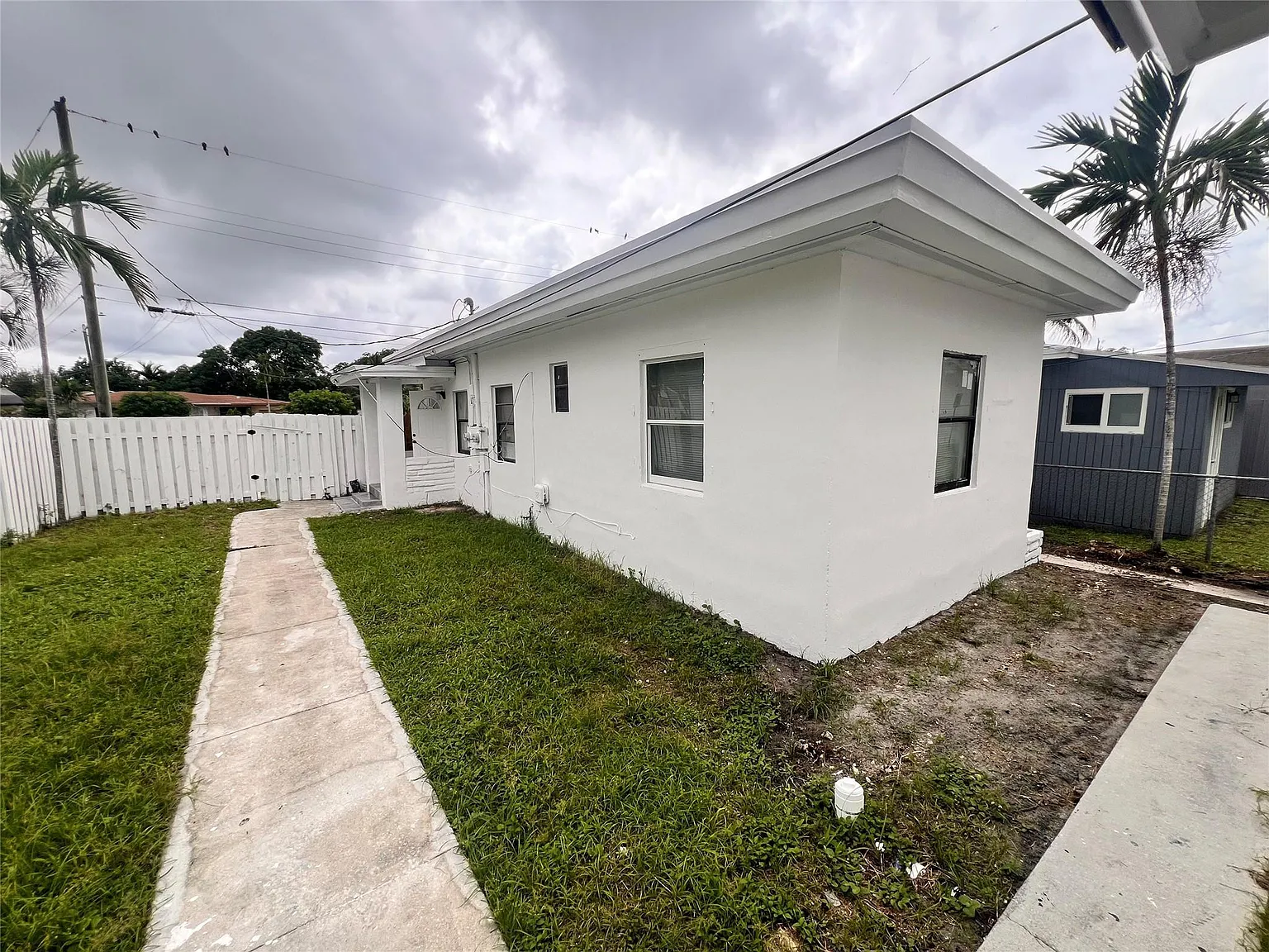 1 bed, 1.0 bath, 1014 sqft, $1,650 — Photo 2