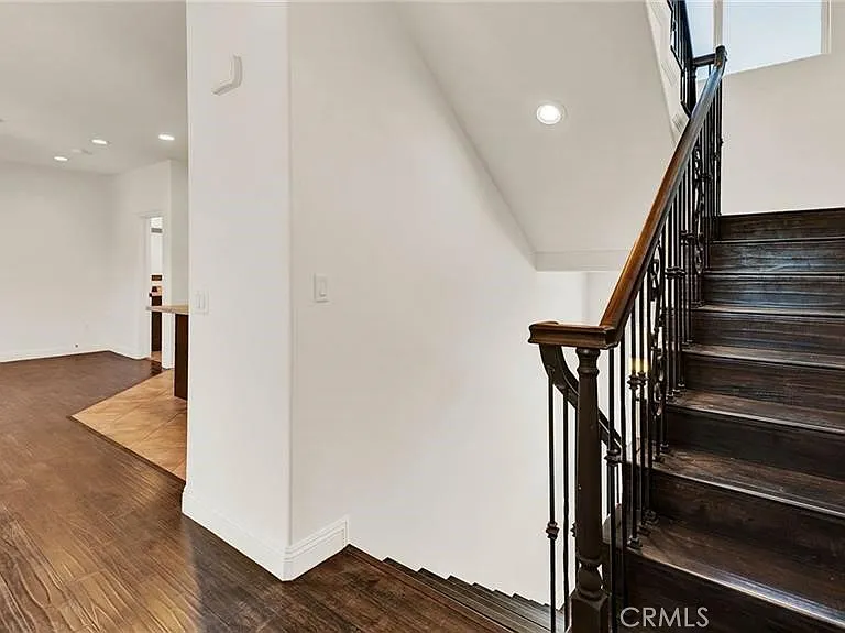 25432 Cole St #2 — Photo 2