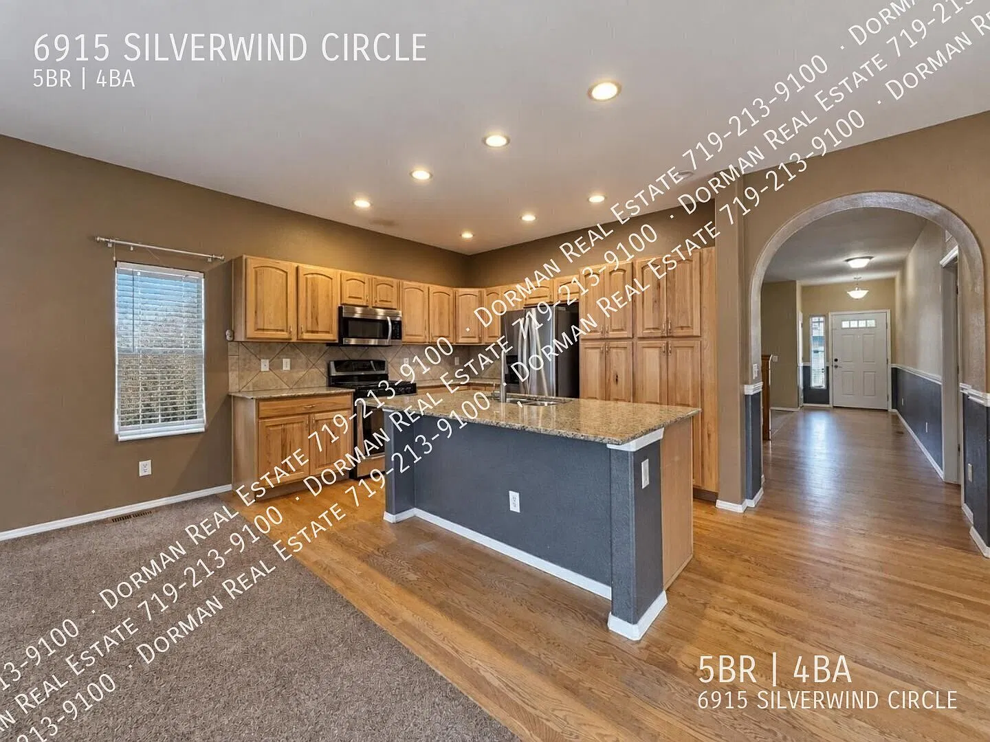 5 bedroom with full basement — Photo 2