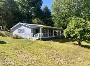 368 Emory River Rd, Harriman, TN 37748