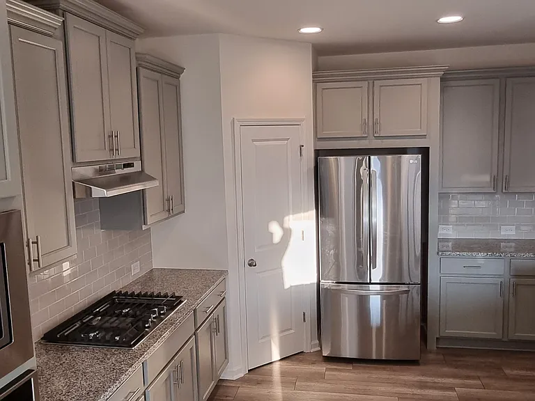4630 Falls River Dr — Photo 8
