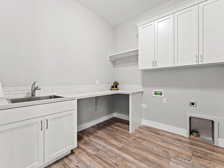 2635 N Yount Way — Photo 21