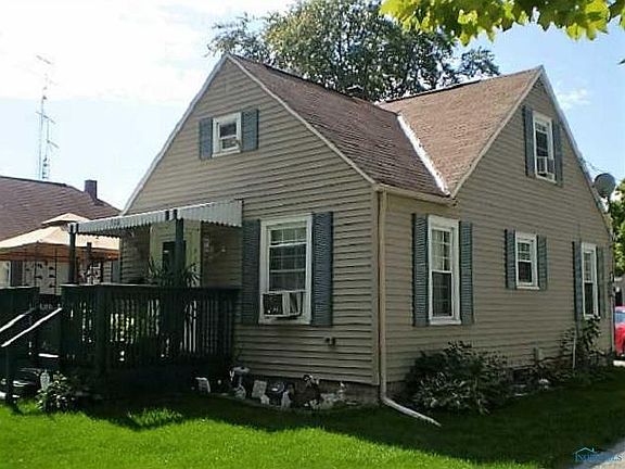 2nd image of 510 Euclid Ave