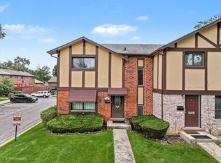 1S291 Michigan Ave, Villa Park, IL 60181