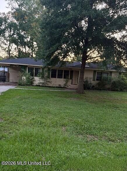 1st image of 109 Bailey Ave