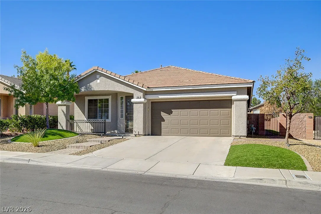 2 bed, 2.0 bath, 1963 sqft, $2,600 — Photo 1