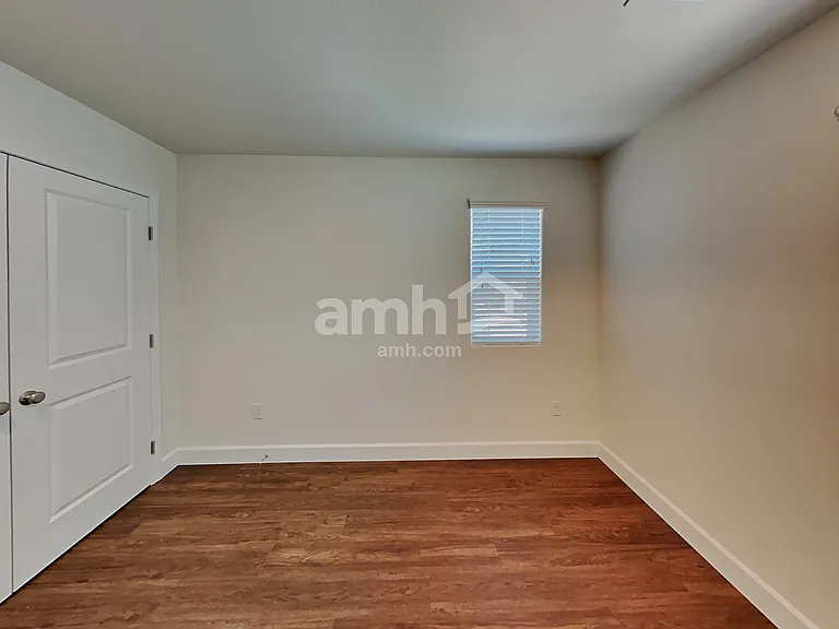 1510 Golden Hour Ave — Photo 15
