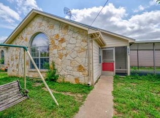 301 Avenue R, Marble Falls, TX 78654
