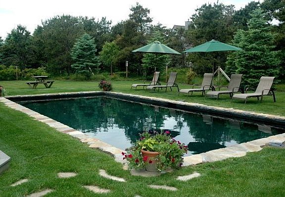 Beautiful Pool Setting