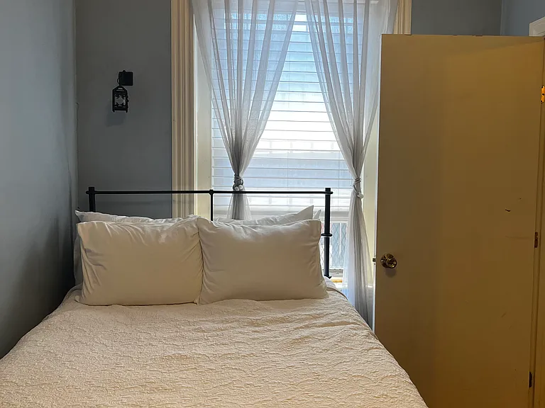 40 Saint Botolph St #49 — Photo 27