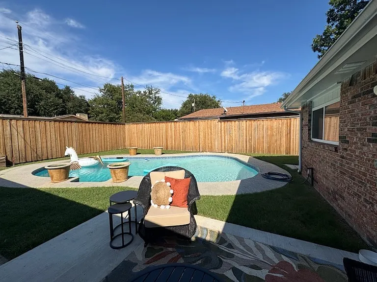 1405 Wind Cave Cir — Photo 6