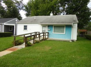422 W 9th St, Seymour, IN 47274