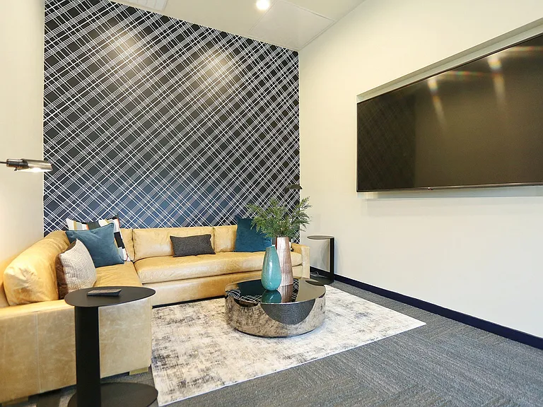 The Bond Apartments — Photo 10