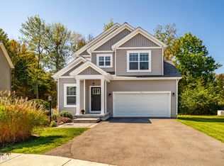 54 Vettura Ct, Malta, NY 12020