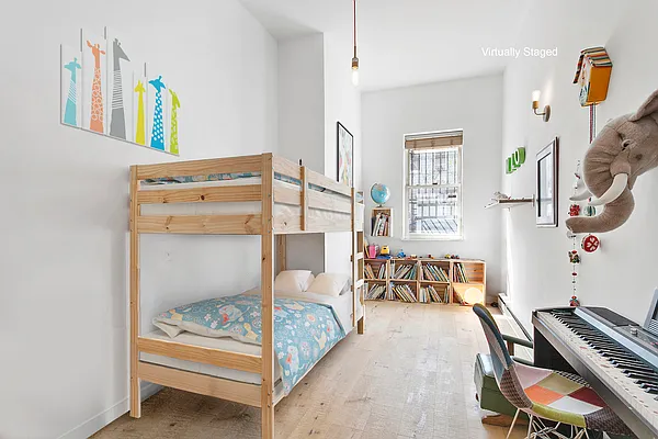 Sold by Corcoran | media 23