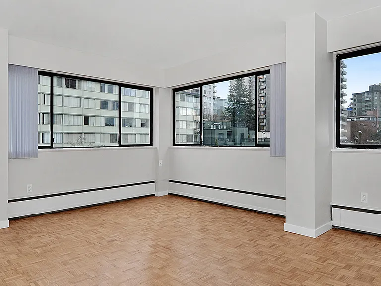 1380 Jervis St #607 — Photo 7