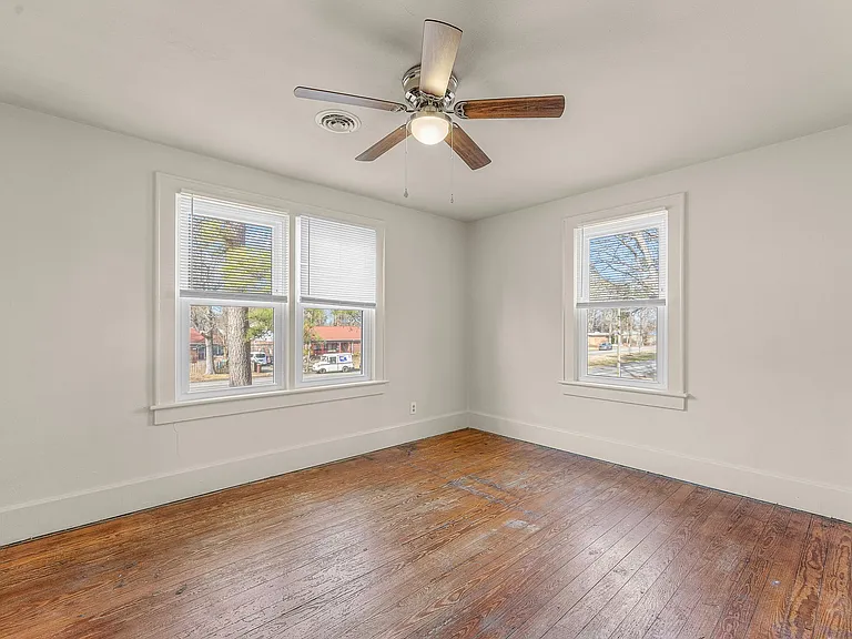 130 Afton Pkwy — Photo 5
